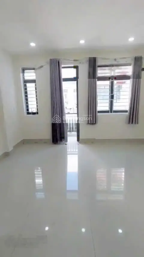 9,8 tỷ - 3 tầng - mặt tiền NB đường số 9 P4 Q8, gần cầu Chánh Hưng, SHR hiện hữu hoàn công đủ