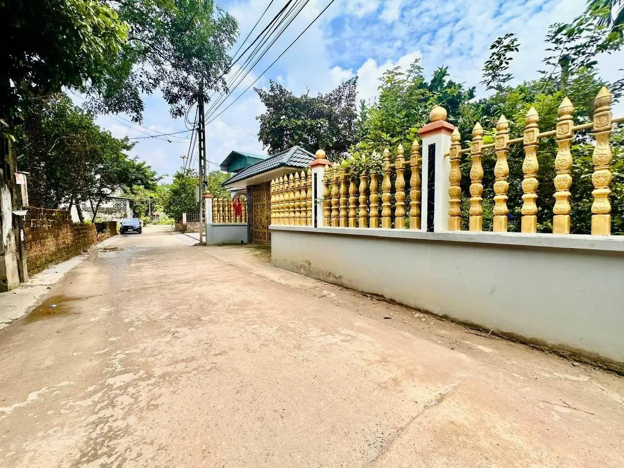 Trục chính Đồi Sen thông sang Tân Xã, full thổ cư, kinh doanh hay nhà trọ bất chấp