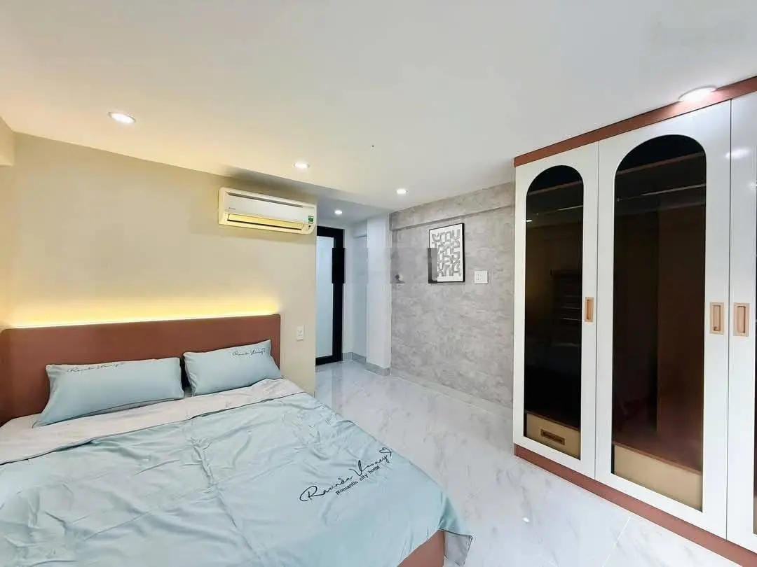 Siêu phẩm nhà đẹp cần bán Quận 3, đường Nguyễn Đình Chiểu. 44m2, SHR, full nội thất