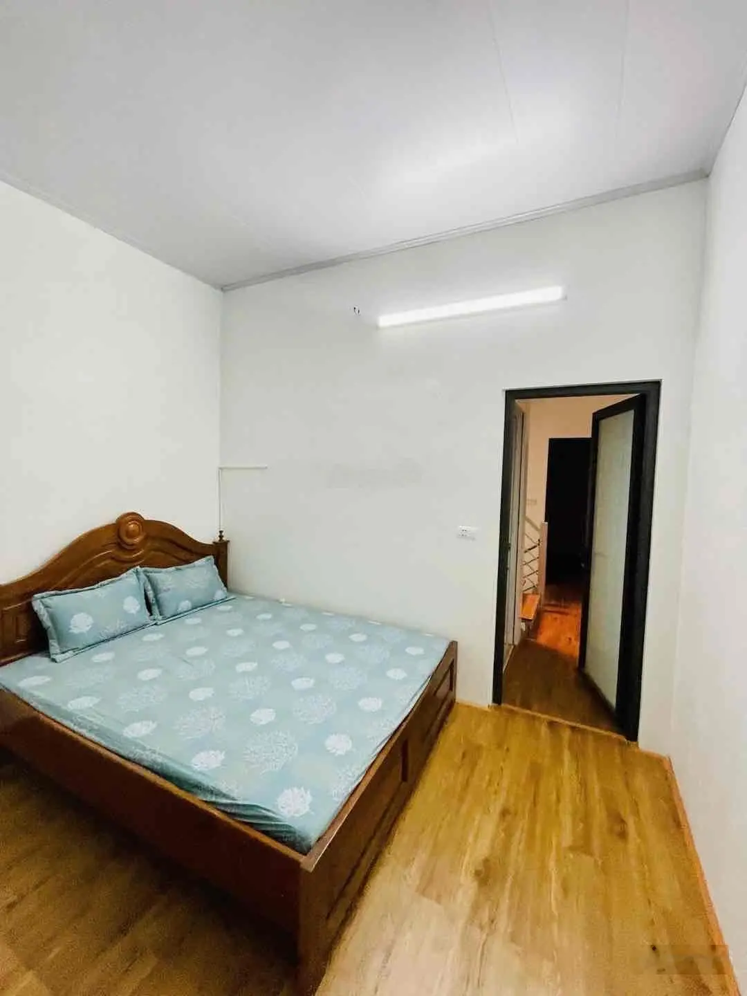 Bán nhà Ngô Quyền, Hà Đông, diện tích 31m, 5 tầng, nhà đẹp giá tốt, ngõ thoáng, ô tô vào nhà