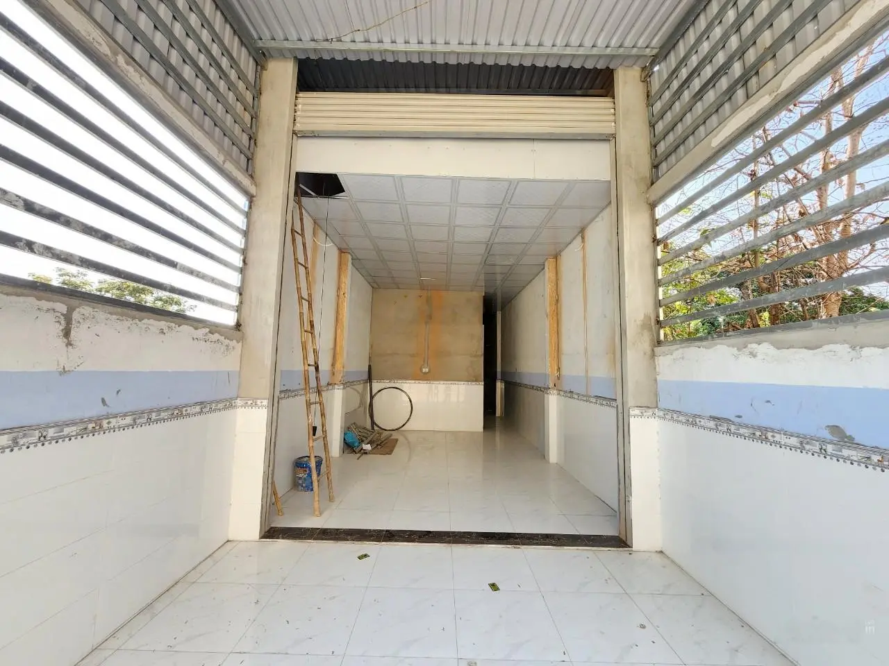 1 tỷ 950 bán đất có nhà cấp 4 phần thô cách đường Nguyễn Thị Tươi 200m, P. Tân Bình, Dĩ An