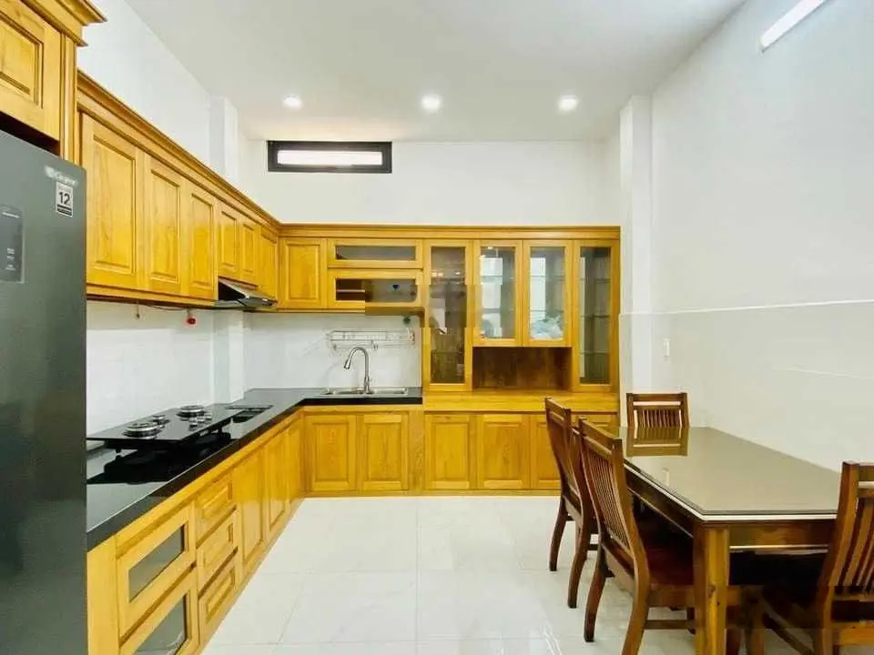 Bán nhà Nhiêu Tứ Phú Nhuận. Giá 4tỷ5, DT 59,16m2 hiện đang cho thuê 15tr/tháng