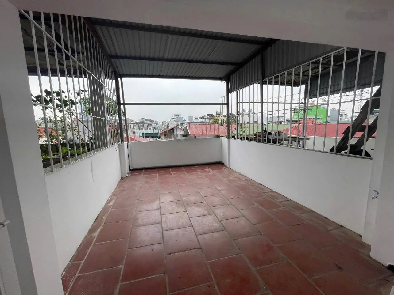 100m ra vòng xuyến Lê Trọng Tấn, 41m2-6,5tỷ=150tr/m2. SĐCC - TT chuẩn 100%. Thương lượng thoải mái