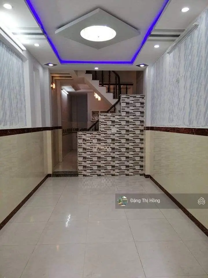 Bán nhà đường Trần Quang Diệu 56m2 sát miều Quận 3 khúc giao với Lê Văn Sỹ sổ sẵn, dân cư đông đúc