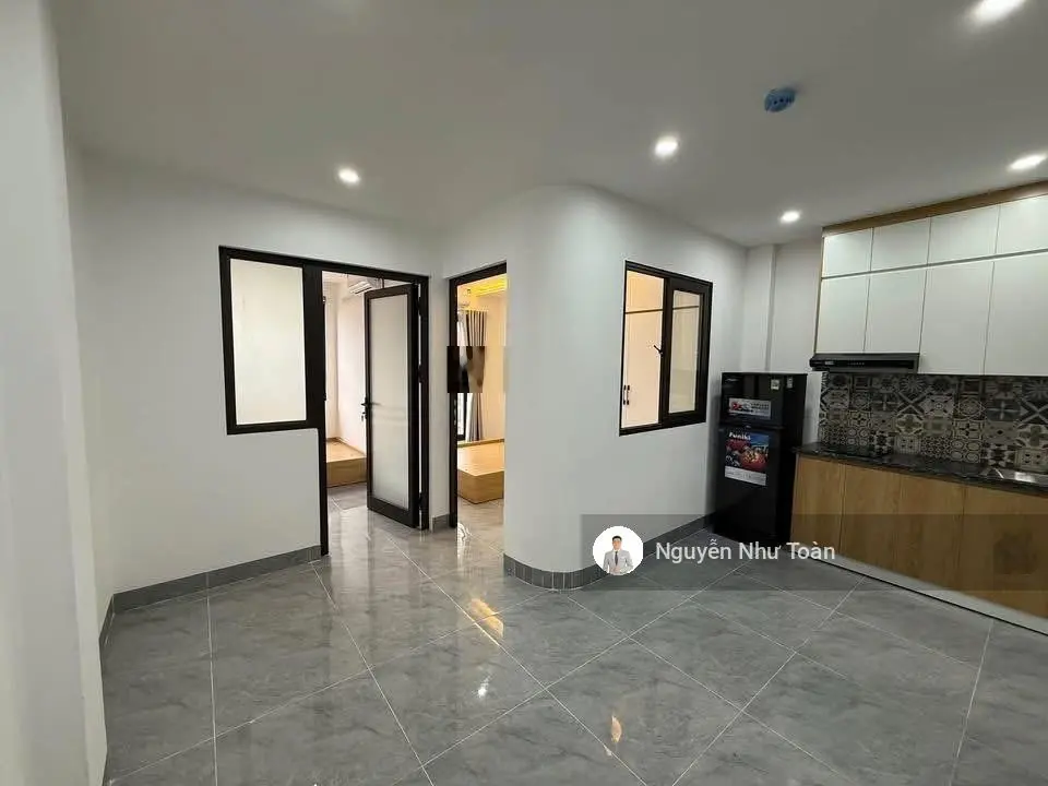 Ngay kẻo lỡ - ccmn 7 tầng - khu ngoại giao đoàn - 4 chỗ lùi cửa - chỉ 24.2 tỷ - gần hồ tây - dt cao