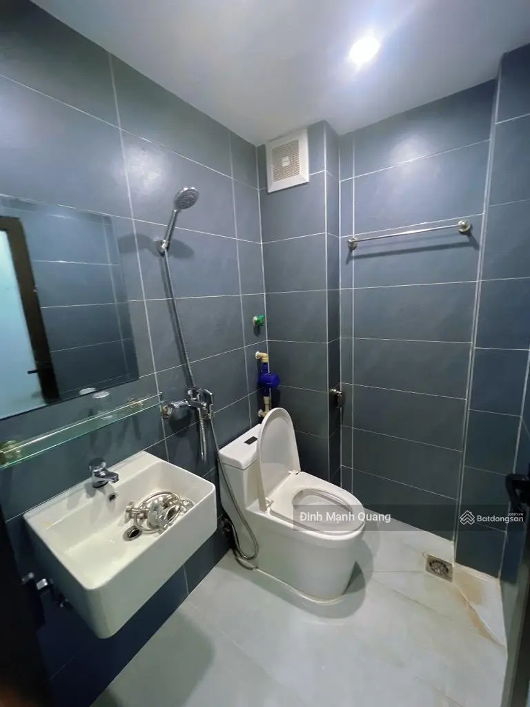 Bán nhà ngõ 45 Võ Chí Công, 75m2, 7 tầng thang máy, 18 phòng khép kín, 16.5 tỷ