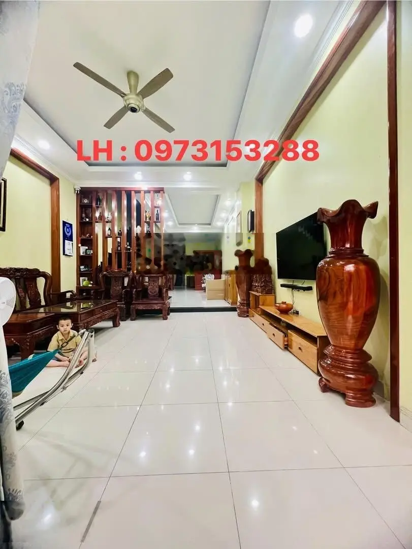 Gia Đình Tôi Cần Bán Gấp Nhà 1 Trệt 2 Lầu Trung Tâm Hành Chính Thành Phố Dĩ An