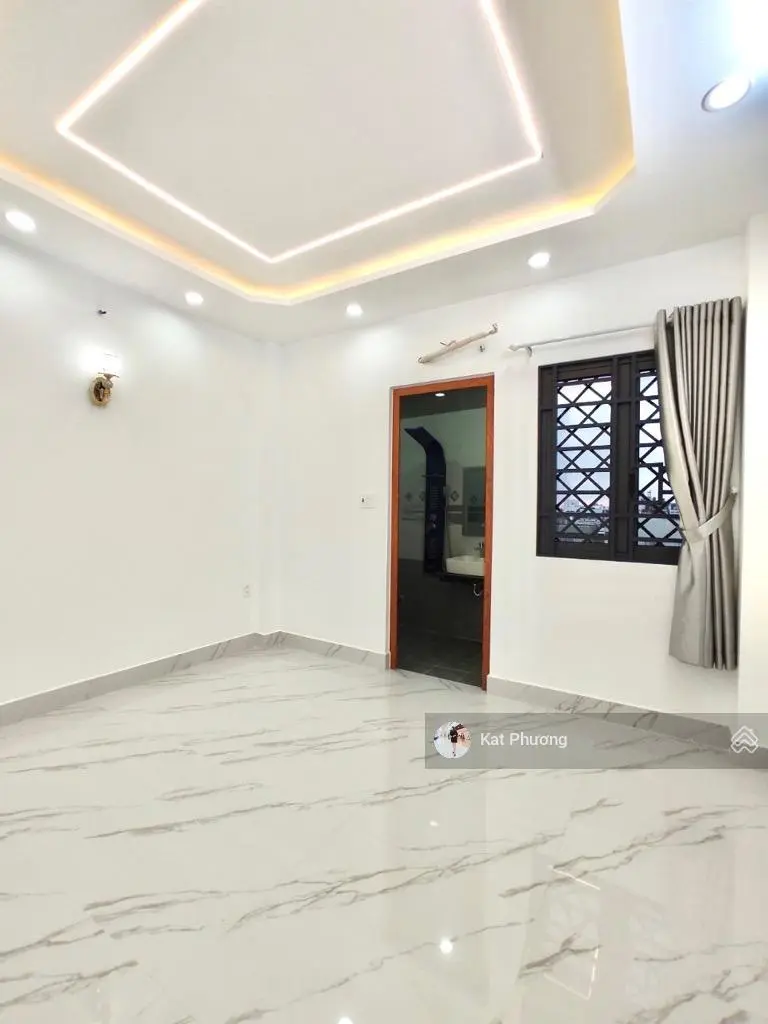 5 tầng 67m2 ngang 4.5m xe hơi ngủ nhà(mới) hẻm 163 Tô Hiến Thành trung tâm Q10 gần chợ thuốc Q10