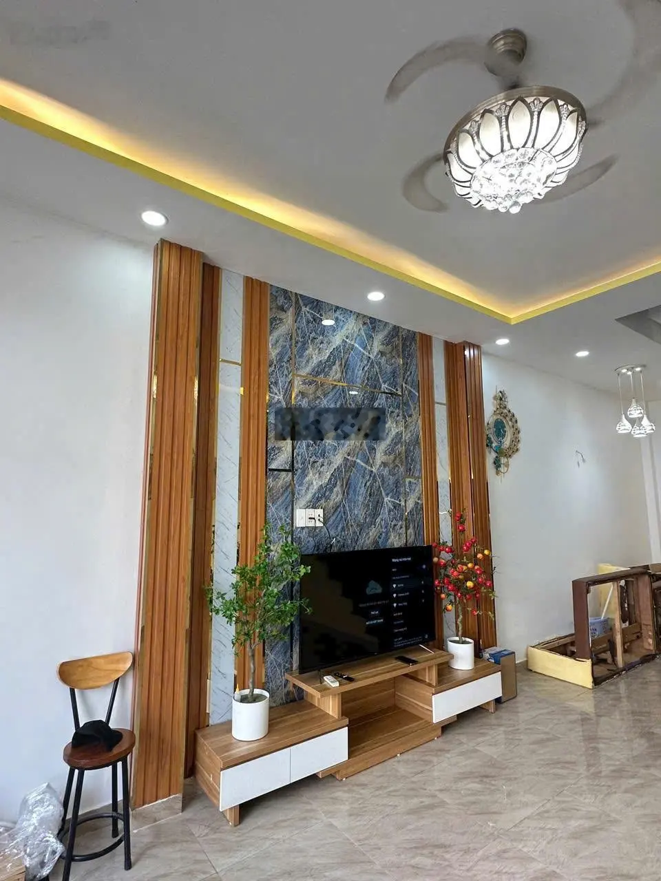 Bán nhà chính chủ - tặng nội thất - giá mềm tại Bình Tân