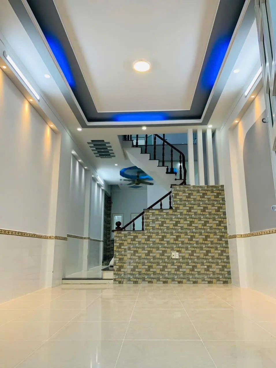 Bán nhà trệt lầu gần TTHC - siêu thị BIGC GO Dĩ An, vị trí trung tâm - tiện ích đầy đủ