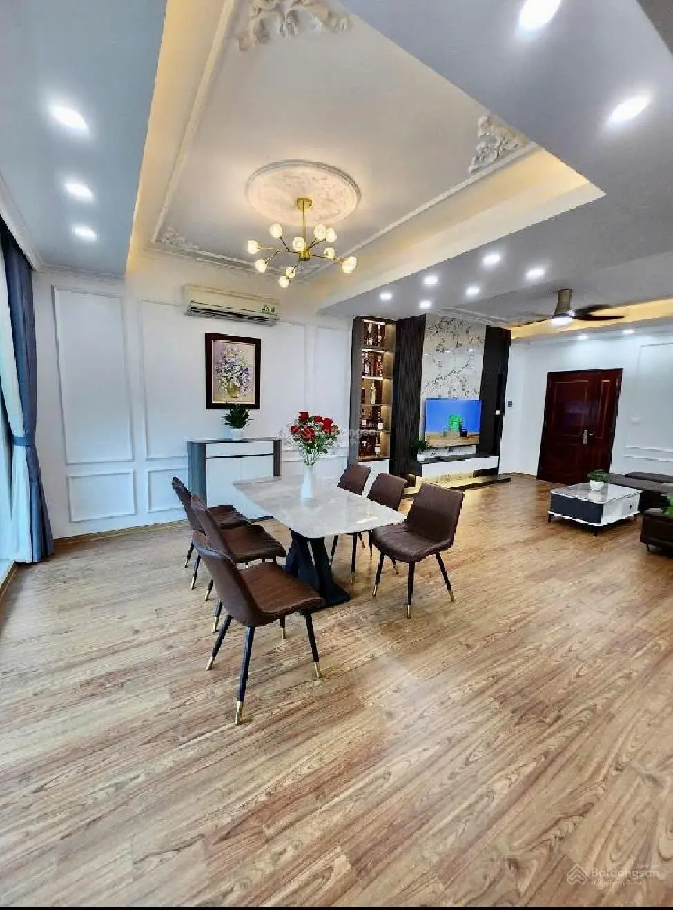 Bán chung cư cao cấp Lê Đức Thọ, Nam Từ Liêm, 115m2, góc, 3 ngủ, nhỉnh 5 tỷ