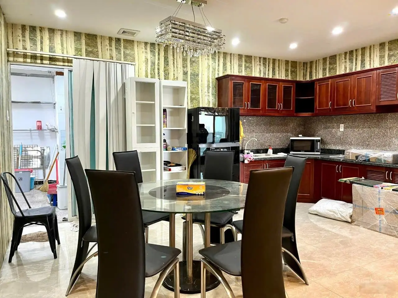 bán nhà mặt tiền đường lê định quản 1 trệt 3 tầng 4 phòng ngủ giá 9 tỷ đường o tô 7 chổ