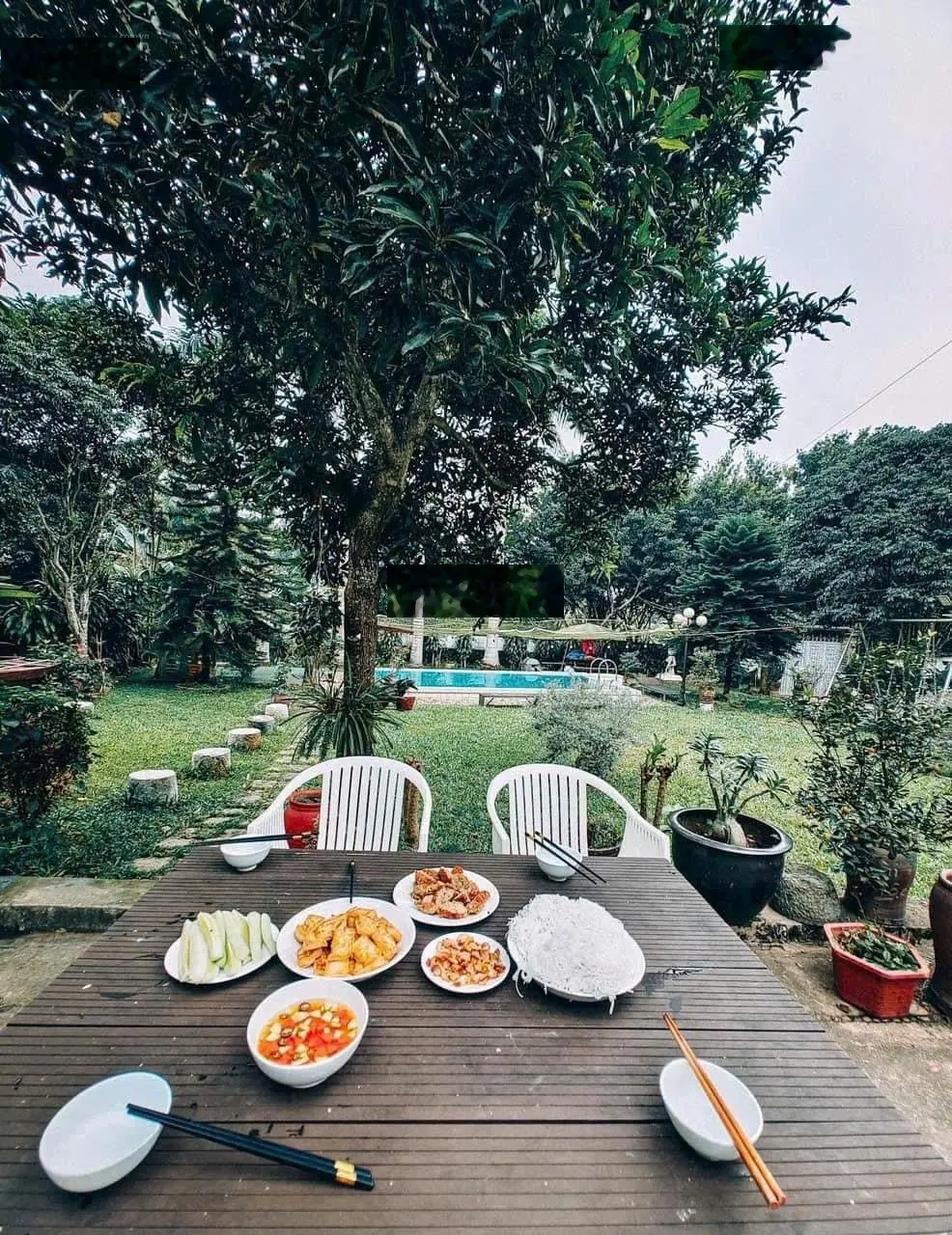 Chủ gửi bán 1600m2 khu nghỉ dưỡng tại thị trấn Lương Sơn, Hòa Bình, giá rẻ bằng đất chưa xây dựng
