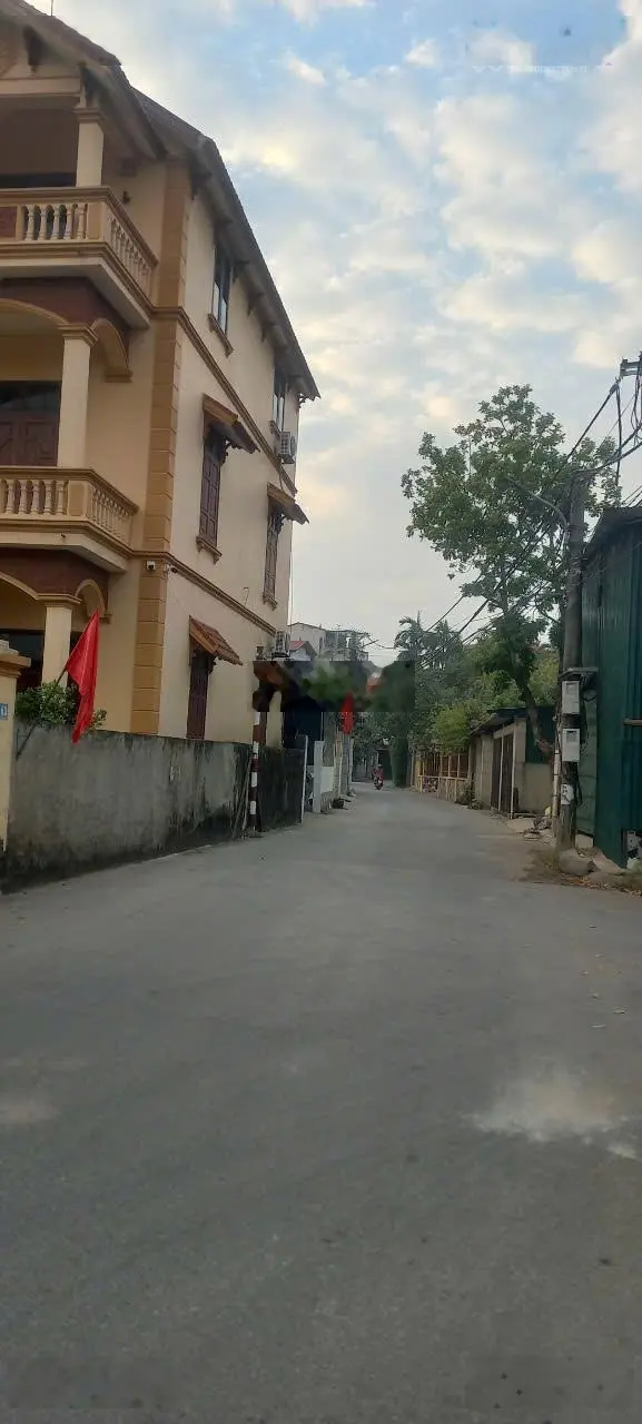 Đất xóm 4 Lại Đà, Đông Hội, ngõ rộng thoáng sáng thông các ngả 63m2 giá thương lượng 0976 285 ***