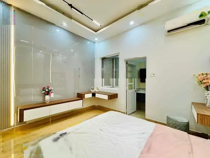 Bán Căn Nhà Bùi Quang Là, Phường 12, Quận 12 64m2 giá 4ty850 sổ sẵn
