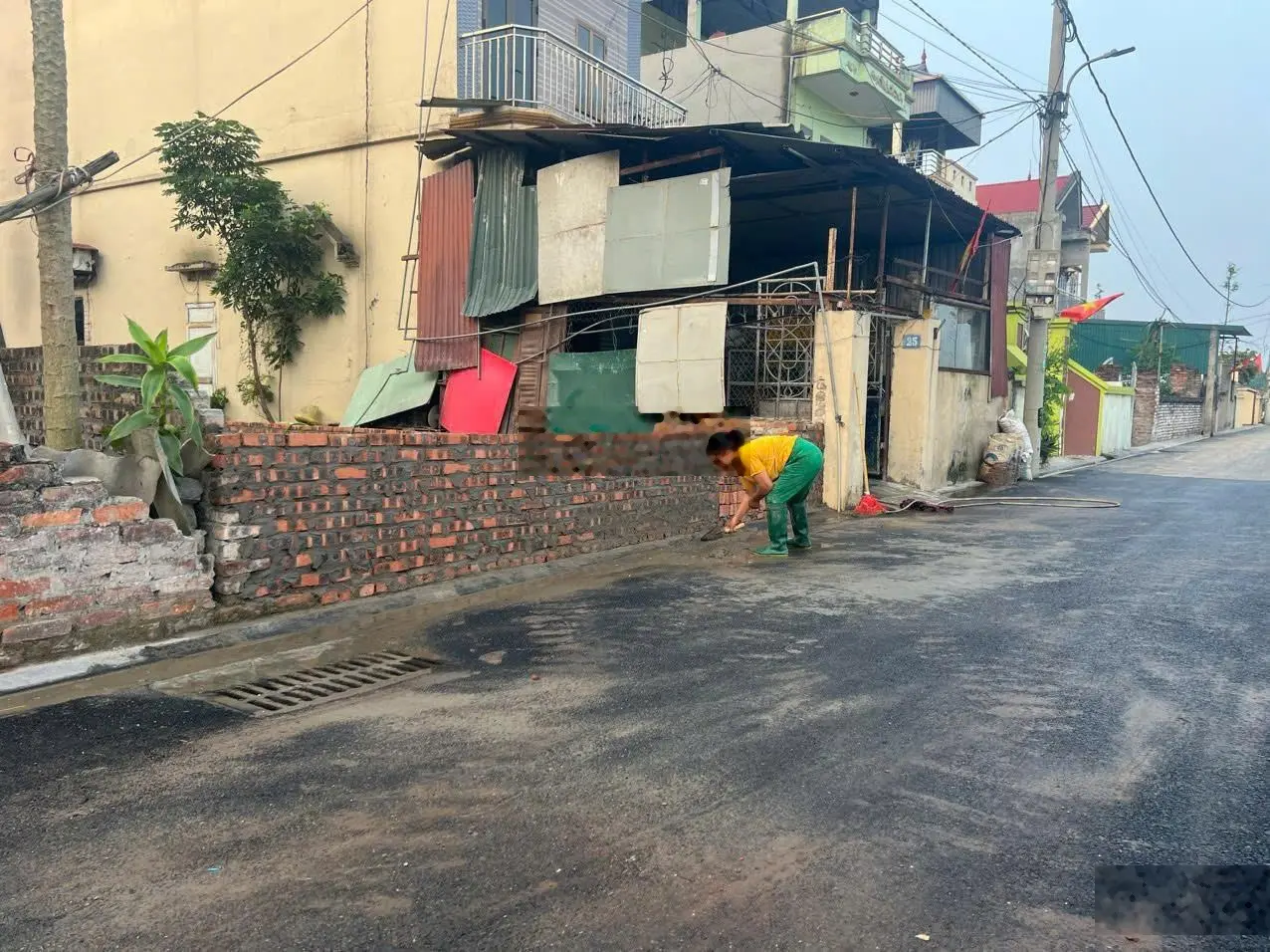 Bán 125m2 Nguyên Khê - Đông Anh, đường nhựa 6m đi 2p ra Võ Nguyên Giáp, giá 5x triệu. LH 0981 568 ***
