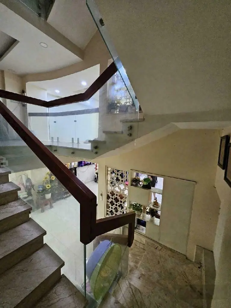 Bán nhà Đặng Thùy Trâm Bình Thạnh - 5 tầng - 6x20m - 120m2 - khu Vip phân lô - không lộ giới sổ A4