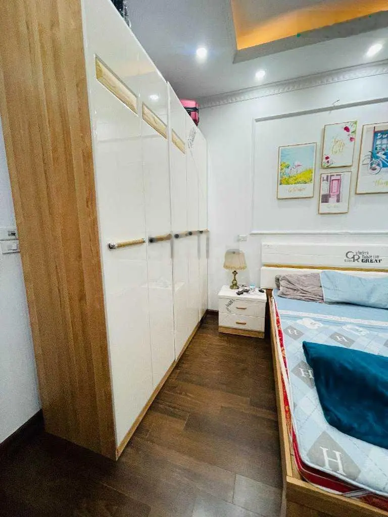 Bán nhà mặt phố Ngọc Trì Cổ Linh Thạch Bàn DT siêu rộng 92m2 cho thuê 20tr/tháng chỉ 12 tỷ TL