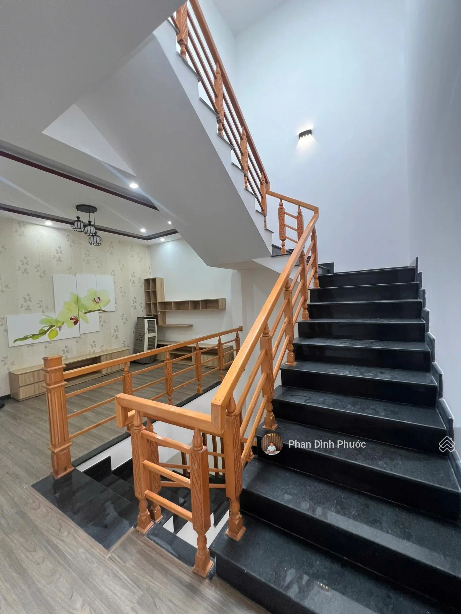 Bán nhà siêu phẩm nhà 3 mê Đường Đậu Quang Lĩnh- Hoà Xuân