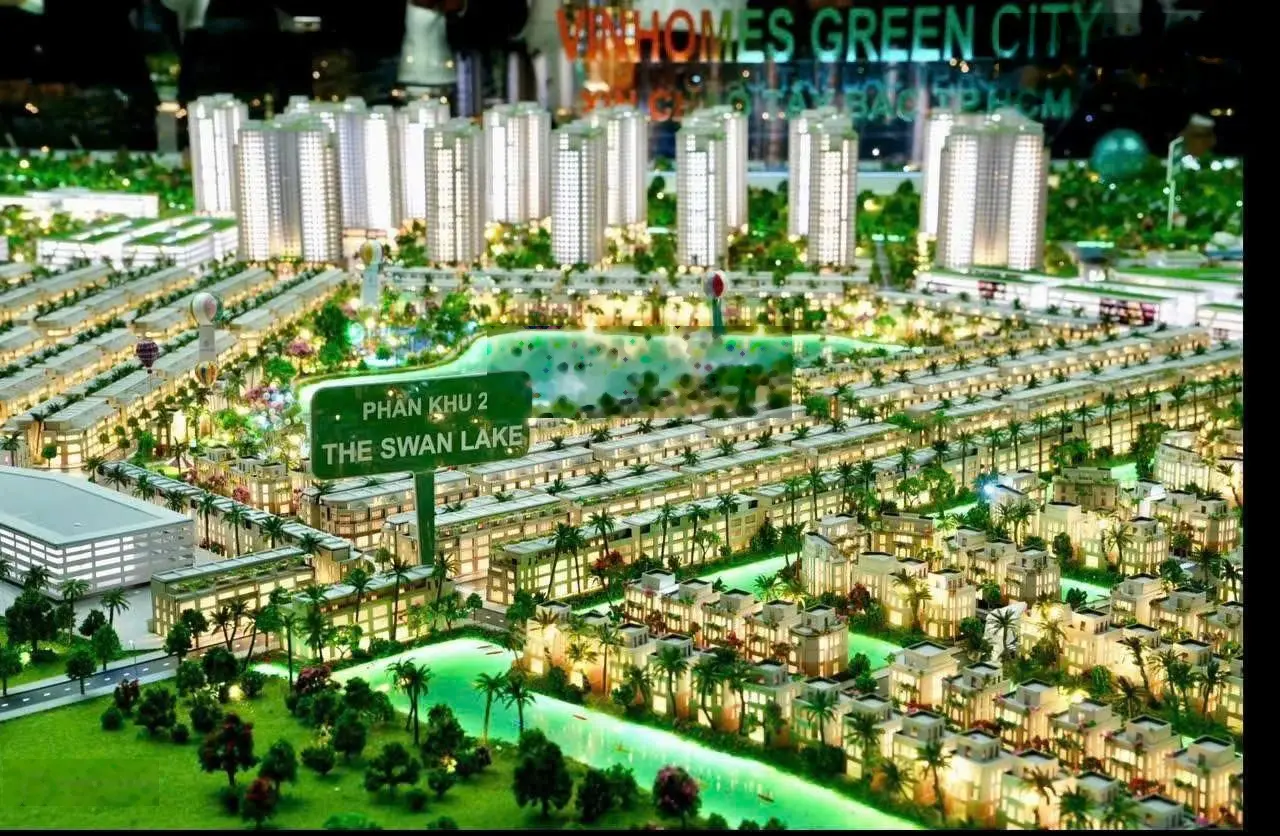 Sổ hồng trao tay, Khu đô thị giai đoạn 1 giá cực hấp dẫn chỉ tầm 4tỷ5/căn. Nhận booking suất nội bộ
