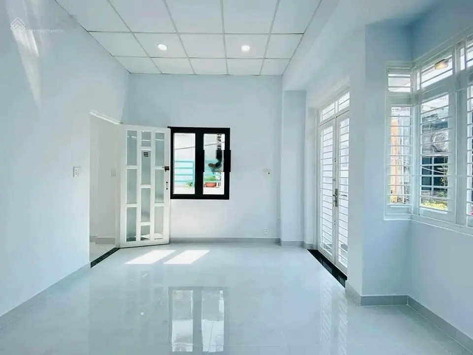 Hơn 50m2, Nguyễn Thị Tú, HXH 1/, SHR, 2 tỷ 780 còn thương lượng