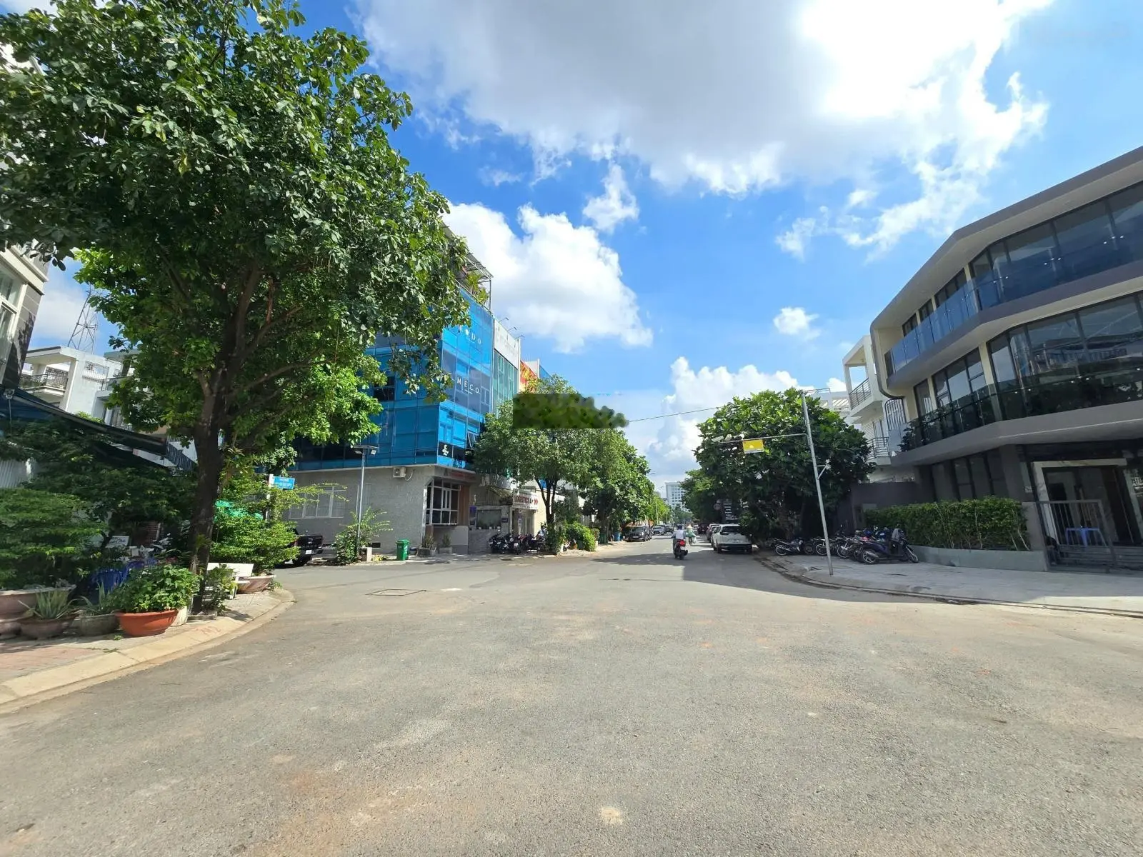 Bán nhà mặt tiền Nguyễn Quý Cảnh - Song Hành Q2, TPHCM, 70 tỷ, 199m2, pháp lý đầy đủ, mặt tiền 20m