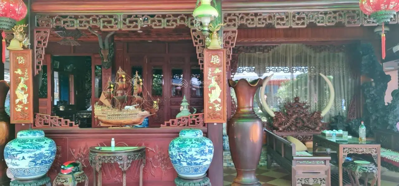 Bán gấp biệt thự Trung Hoa đường Nguyễn Du, TP Hà Tĩnh