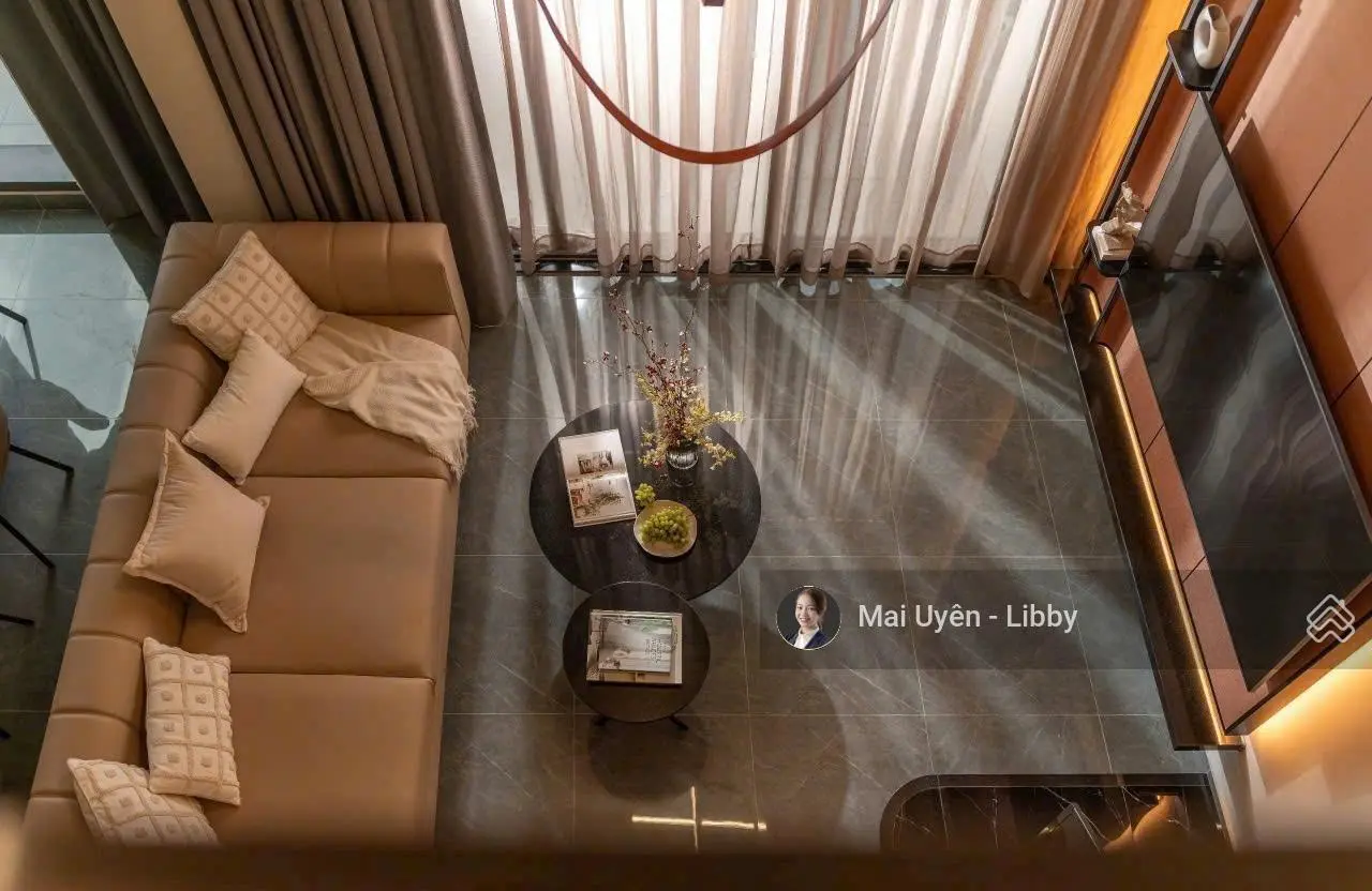 Bán căn hộ duplex tầng 5 tại Opera Residence, view đẹp quận 1 - giá bán 35 tỷ tại tầng sân vườn