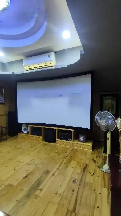Biệt thự sân vườn, siêu đẹp, nội thất xịn xò, tiện nghi số sách, 983,8m2, chỉ 90 tỷ