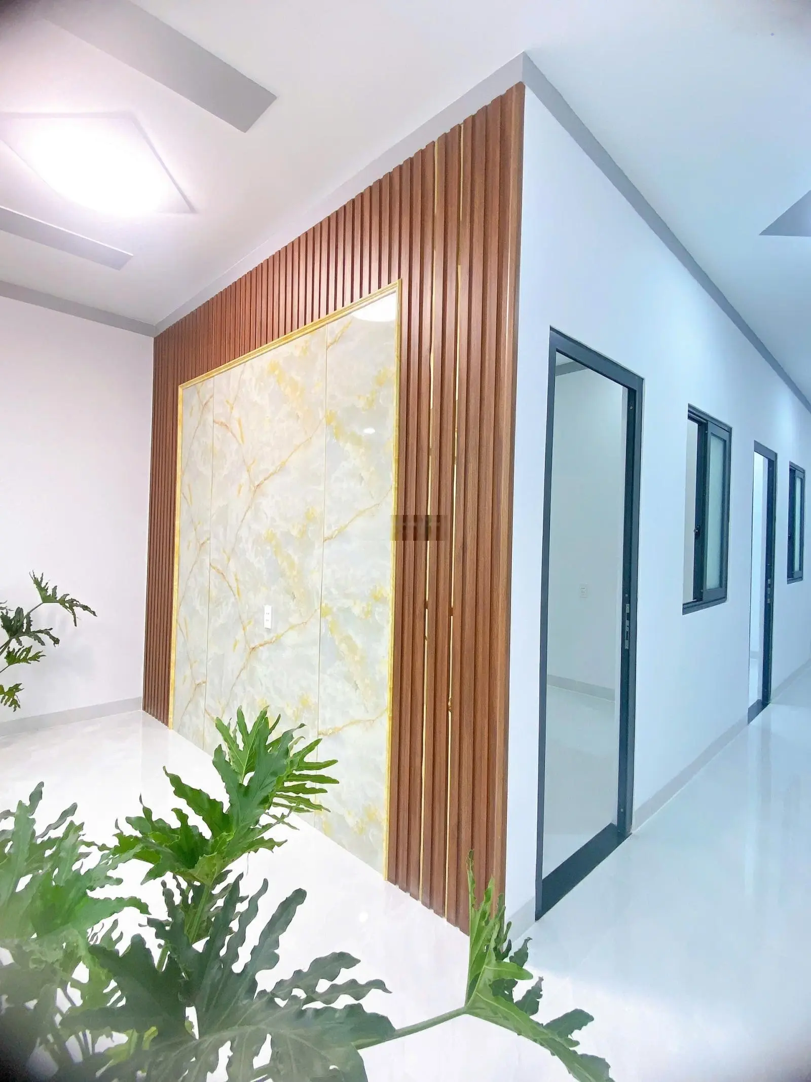 Bán nhà đep, gần chợ Quang Thắng