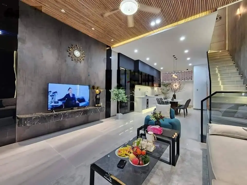 Bán nhà riêng tại Đường Phan Đình Phùng, giá 2,52 tỷ, 49,5m2 - Đẹp - giá tốt - nhiều tiện ích