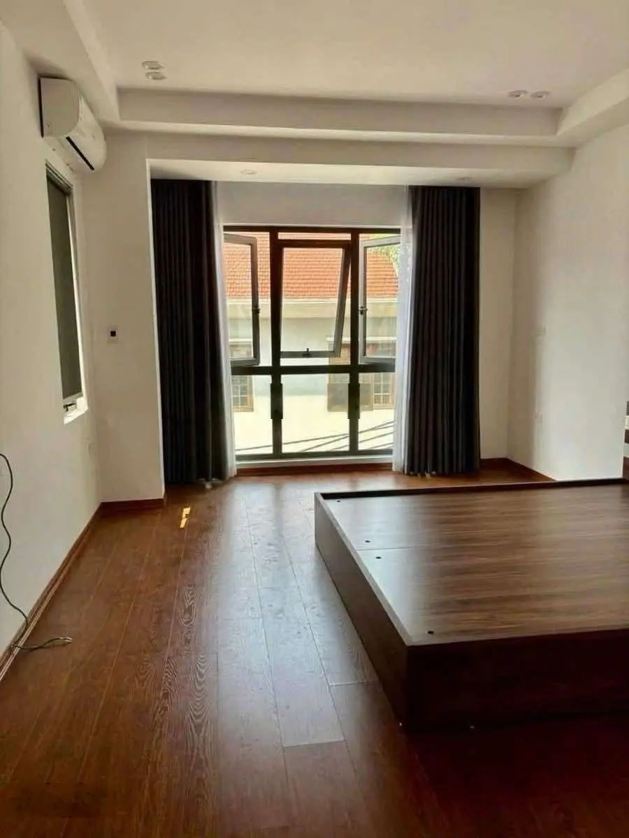 Bán Nhà 37m 5 tầng MT3.8m Hơn 6tỷ Phố Linh Đàm Quận Hoàng Mai Nhà Mới Vị Trí Đẹp Ôtô Dững Đỗ Cửa.