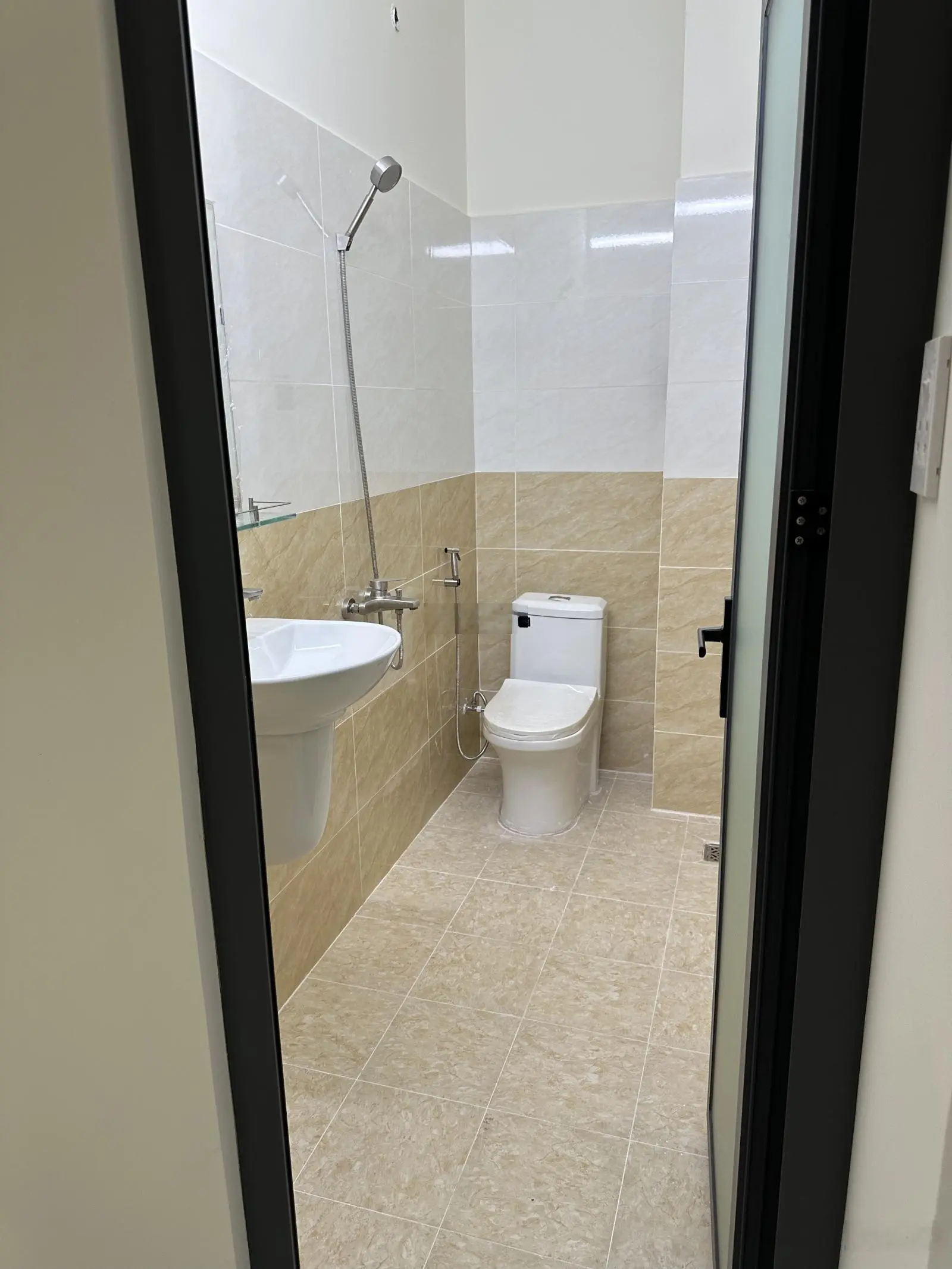 Bán nhà hẻm 6m đường số 7 p bình hưng hoà q bình tân 4.2x12m 2 lầu như hình