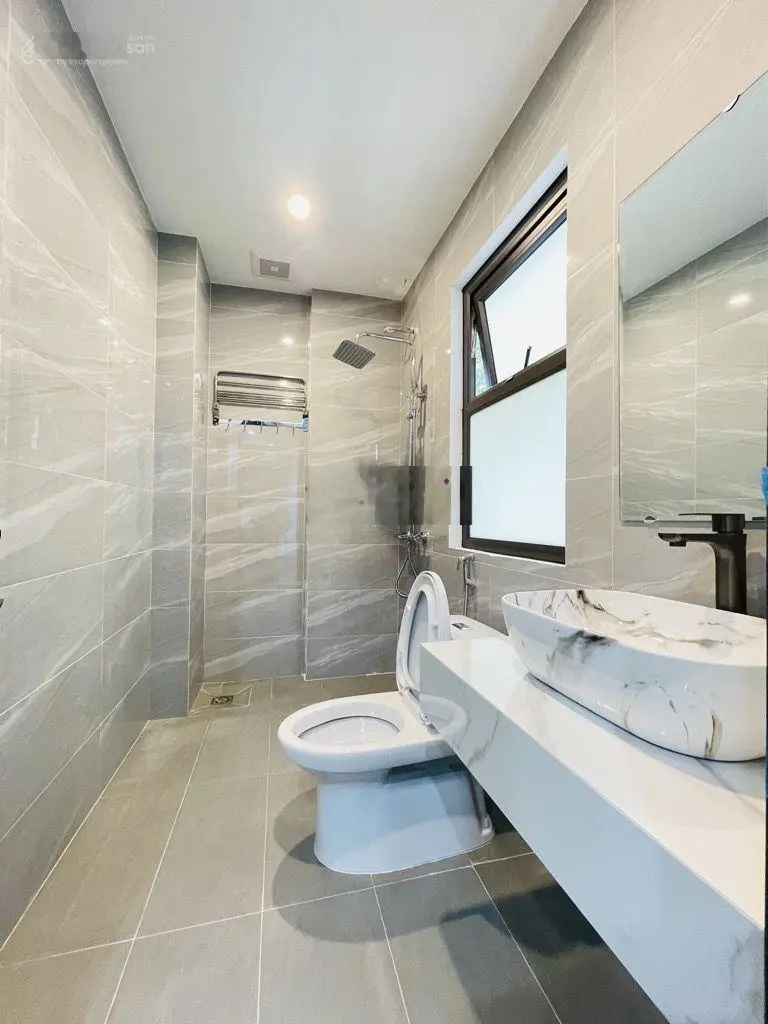 Khương đình _ nhà mới 6.5 tầng thang máy, mặt tiền khủng, thiết kế hiện đại, nội thất xịn sò