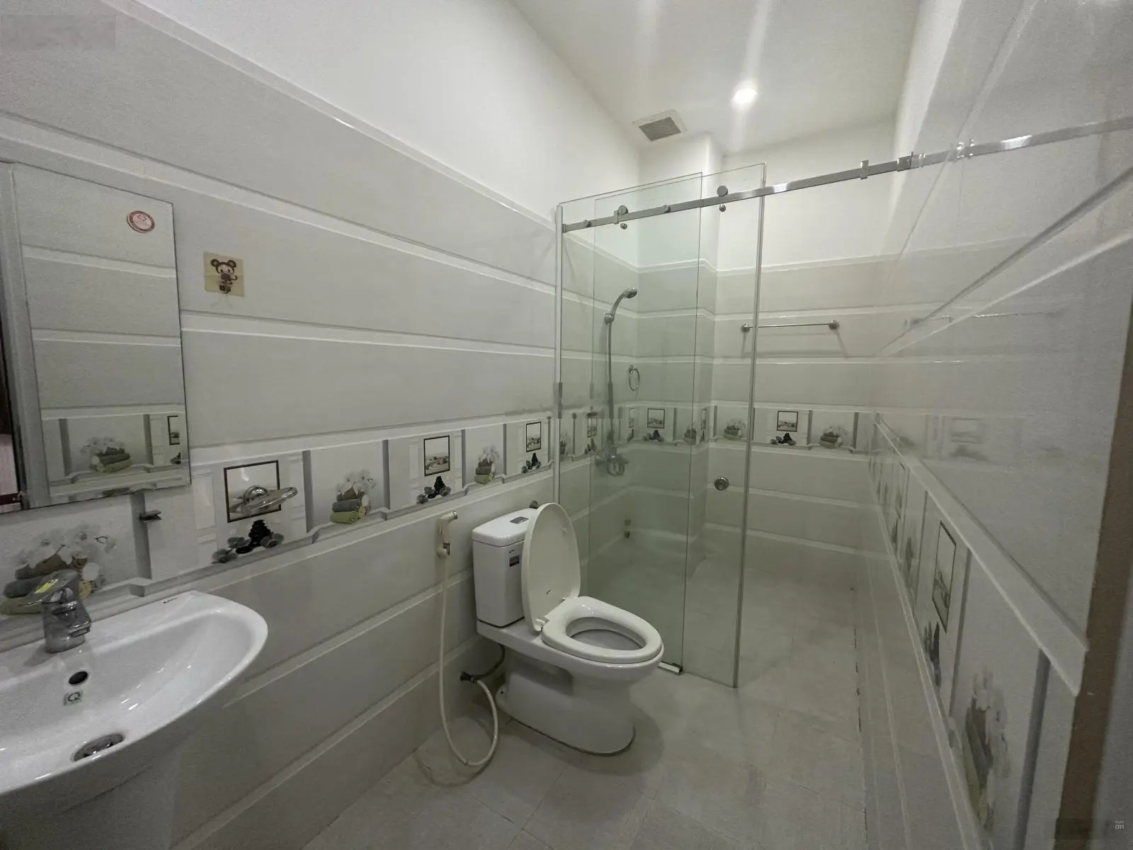 Bán nhà HXH 6m đường Ba Tháng Hai, quận 10, DT: 3.9x11.27m trệt 2 lầu ST giá 12 tỷ 5
