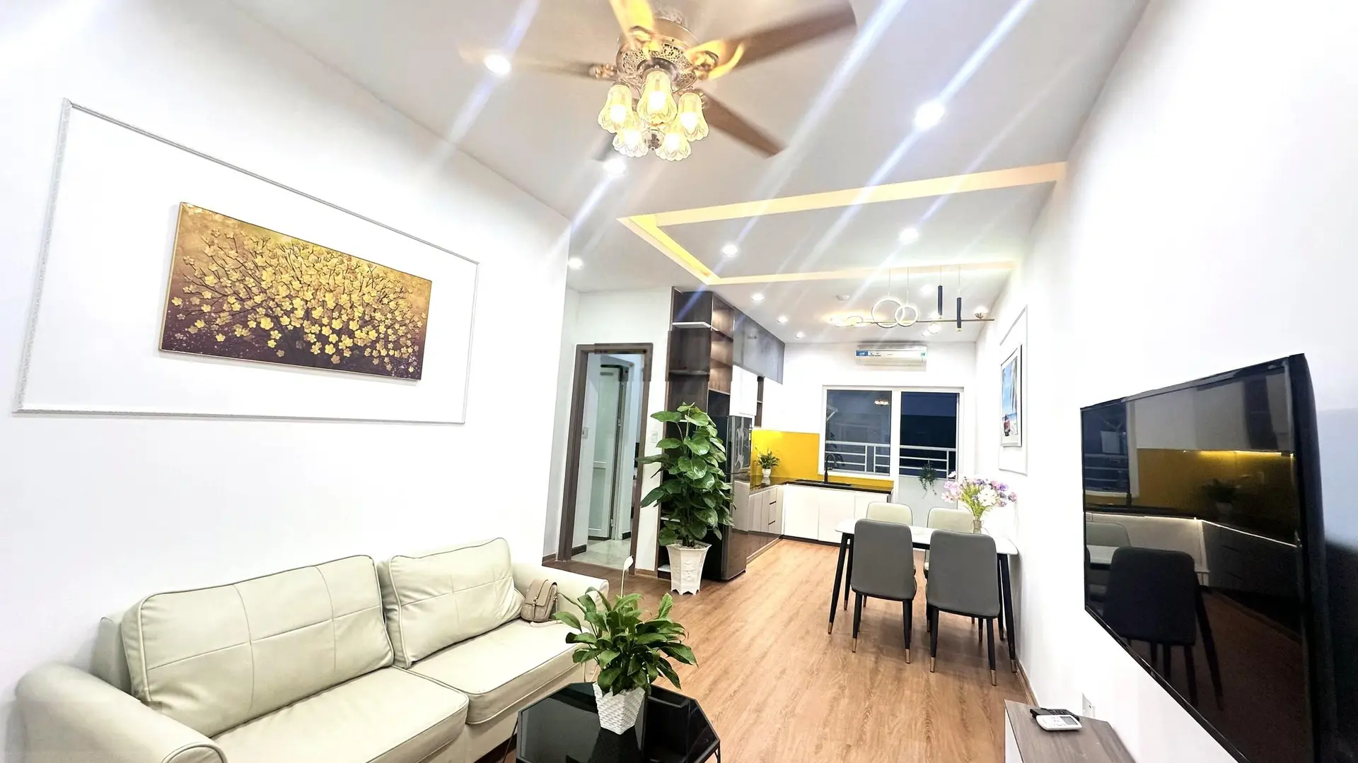 Hạ giá bán nhanh 1 tỷ 620, căn hộ Mường Thanh Viễn Triều đầy đủ nội thất phù hợp KH dành cho cha mẹ