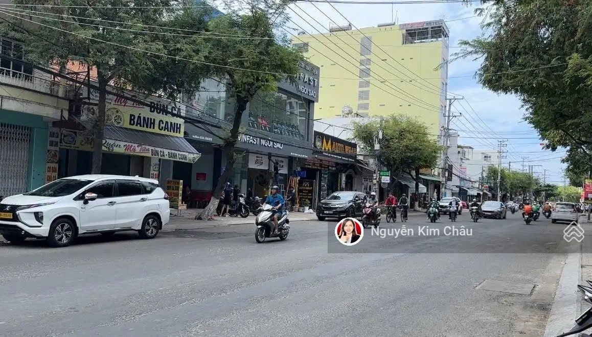 BÁN NHÀ 2 MẶT TIỀN ĐƯỜNG PHƯỚC Long 8 tỷ , đang cho thuê 10tr tháng cách biển 5p
