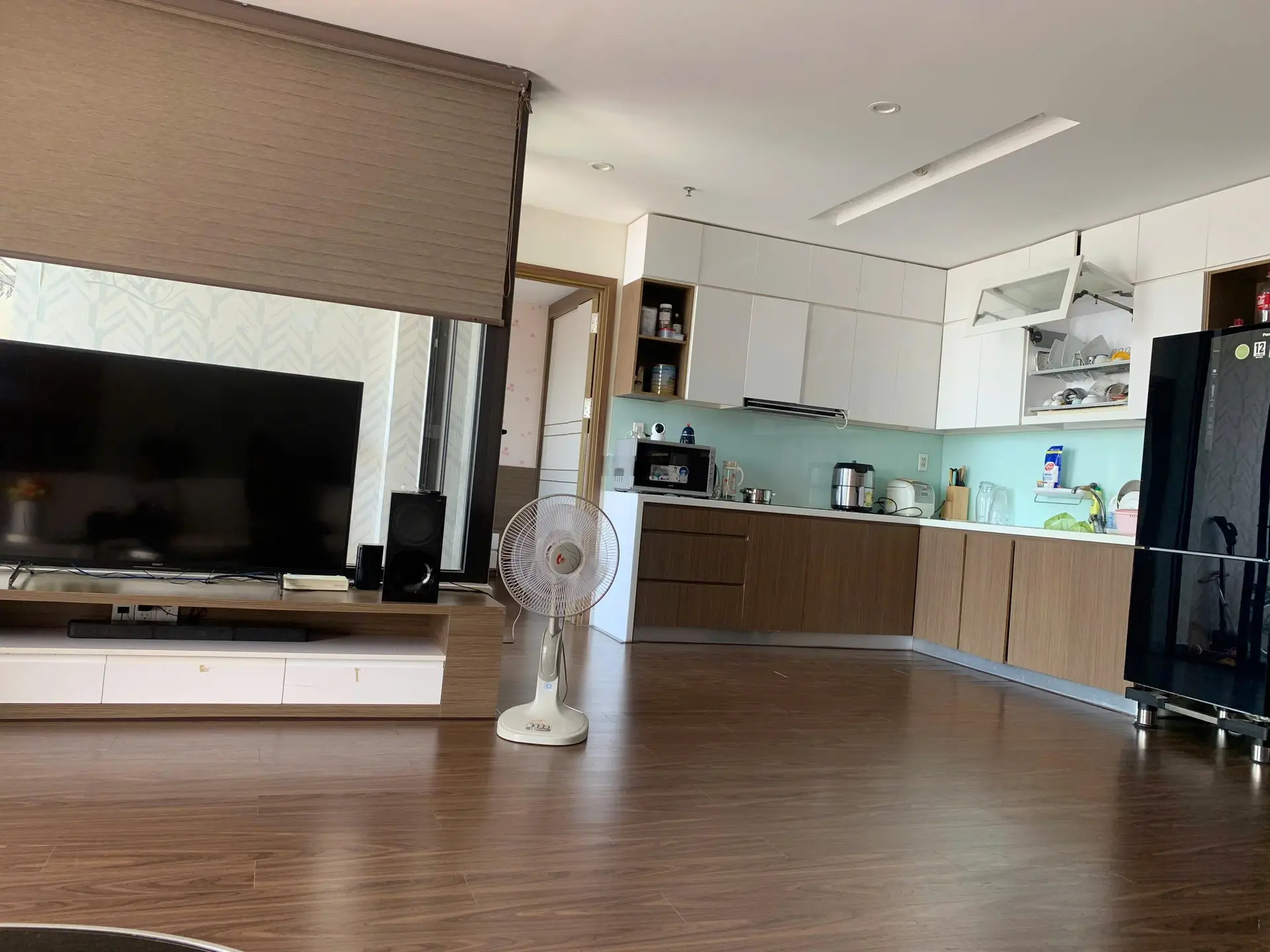 Bán căn hộ CT4 VCN Phước Hải DT 114,88m2 3PN - tầng cao thoáng mát - nội thất xịn - view thành phố