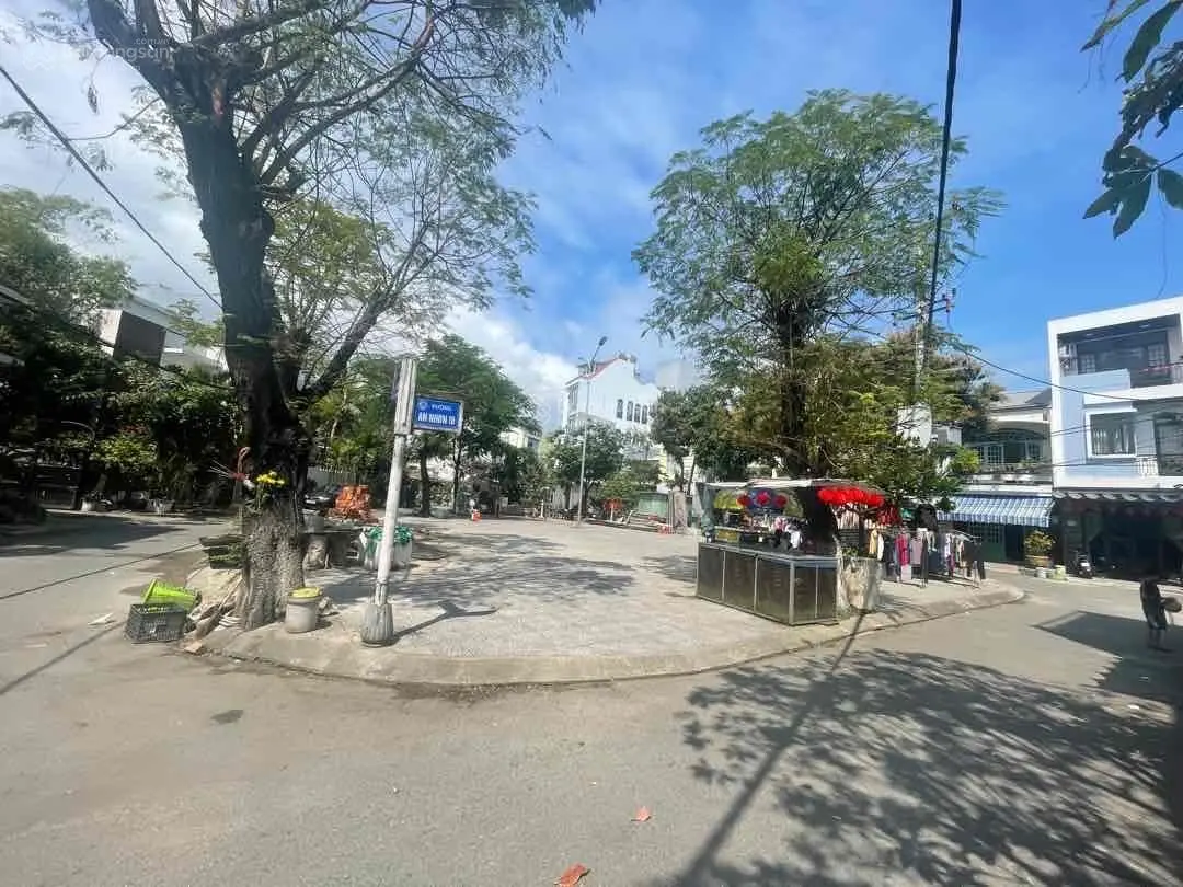 Bán nhà góc 2MT ở và kinh doanh ngay sát cầu Rồng - Võ Văn Kiệt - DT 88m2 ngang 10m - Giá chỉ 7 tỷ