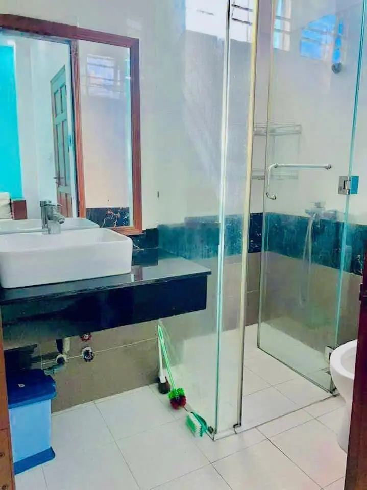Khách sạn 16,8 tỷ KDC D2D dòng tiền cho thuê 11 phòng thu nhập 70tr/tháng, đắc địa cần bán nhanh