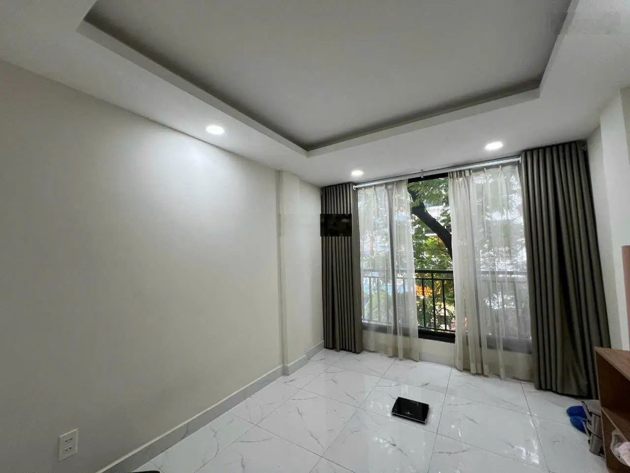 Bán nhà 5 tầng mặt tiền Nguyễn Thiện Thuật, Quận 3, chỉ nhỉnh 12 tỷ