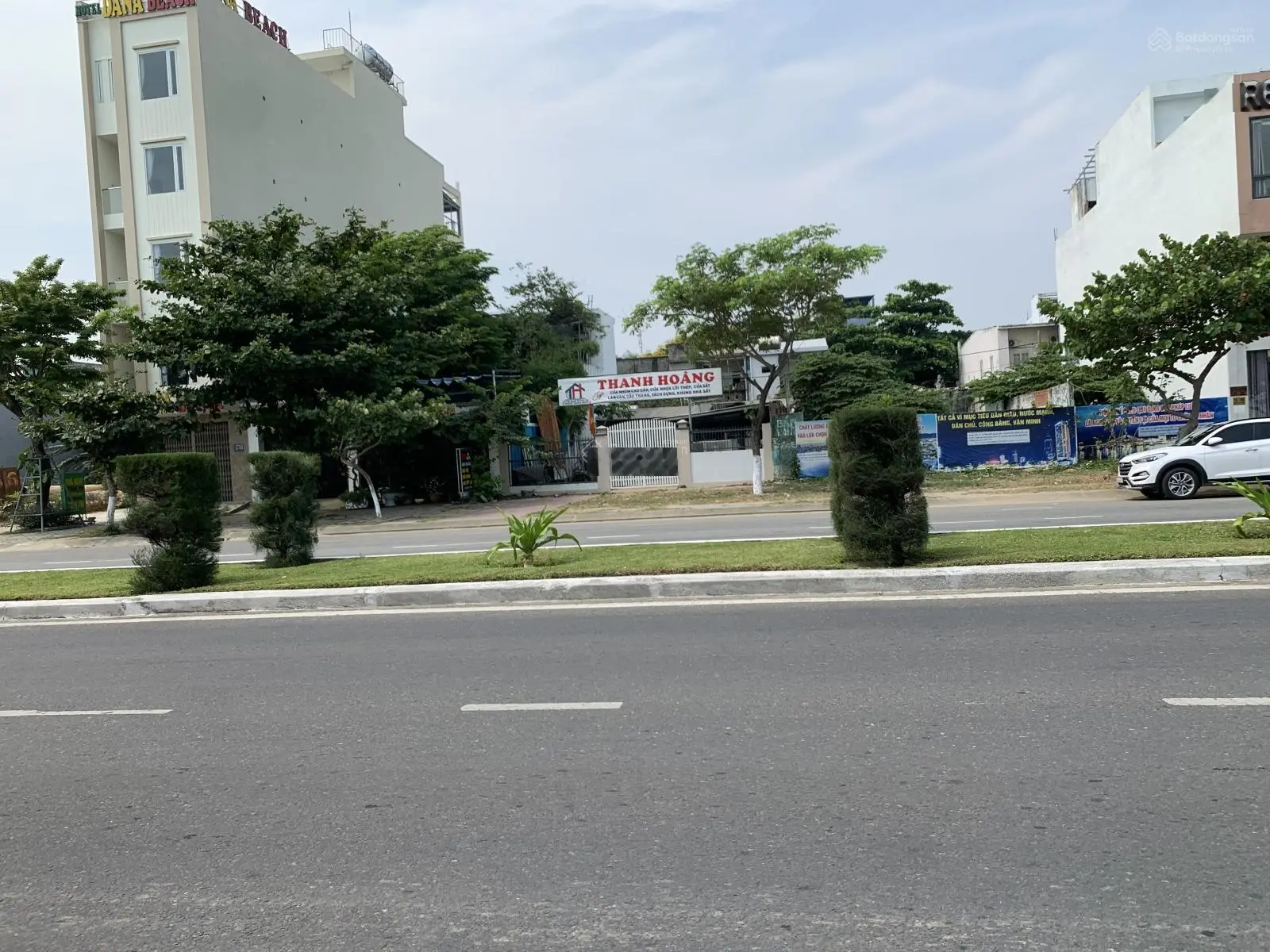Sập hơn chữ sập bán đất mặt tiền đường Nguyễn Lương Bằng Liên Chiểu rộng 540m2 tặng kho rộng 300m2