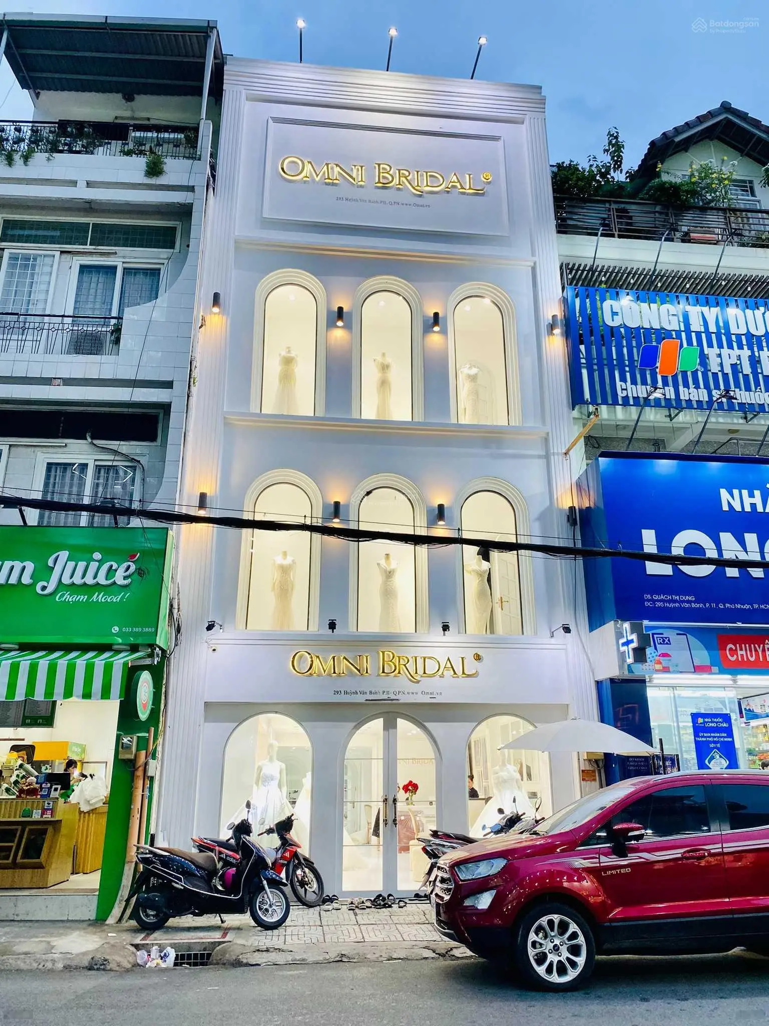 Hàng hiếm! Bán nhà MT Hoa Lan - Phố ẩm thực Phan Xích Long 5x17m, 5 Tầng HĐT 70tr - Giá 25 tỷ