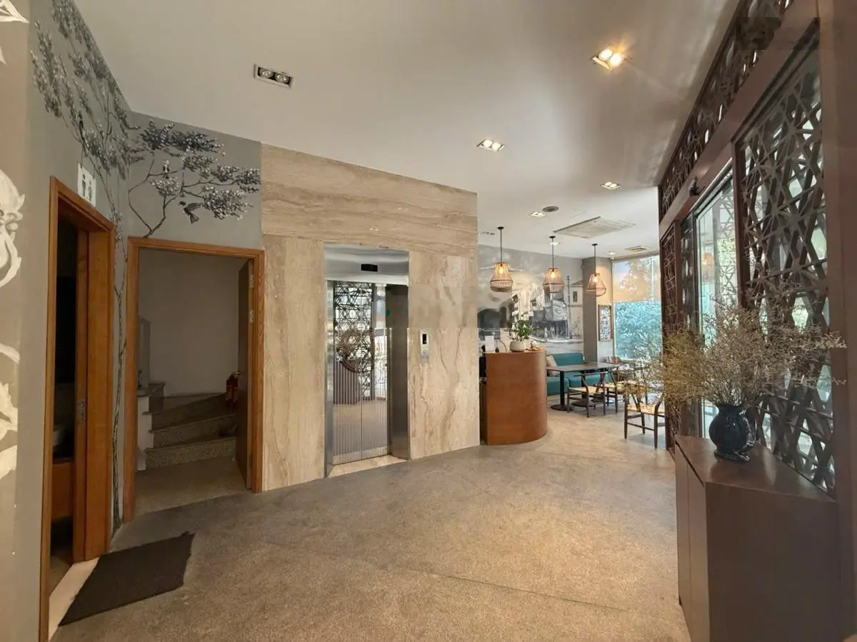 Giảm Chào Bán Gấp Toà Building 9 Tầng Lô Góc, Phân Lô VIP Hoàng Cầu Trần Quang Diệu Giá 63.5Tỷ.
