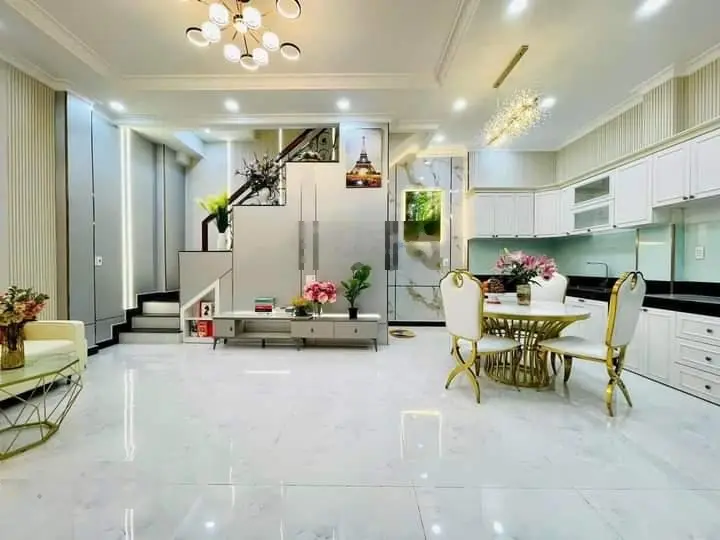 Bán căn nhà Phố Lý Chính Thắng, P. Võ Thị Sáu, Q3. DT 80m2 gần THCS Lê Lợi