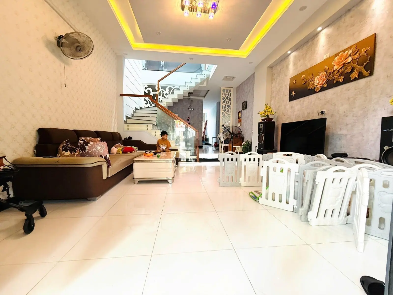 Chính chủ bán nhà đẹp hiện đại đường Thanh Lương 16. Giá tốt. LH em Trang 0935.854.456