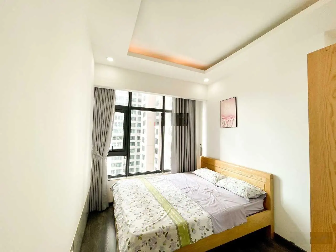 Bán gấp căn hộ 58,8m2 full nội thất 2 phòng ngủ giá chỉ 1.62 tỷ