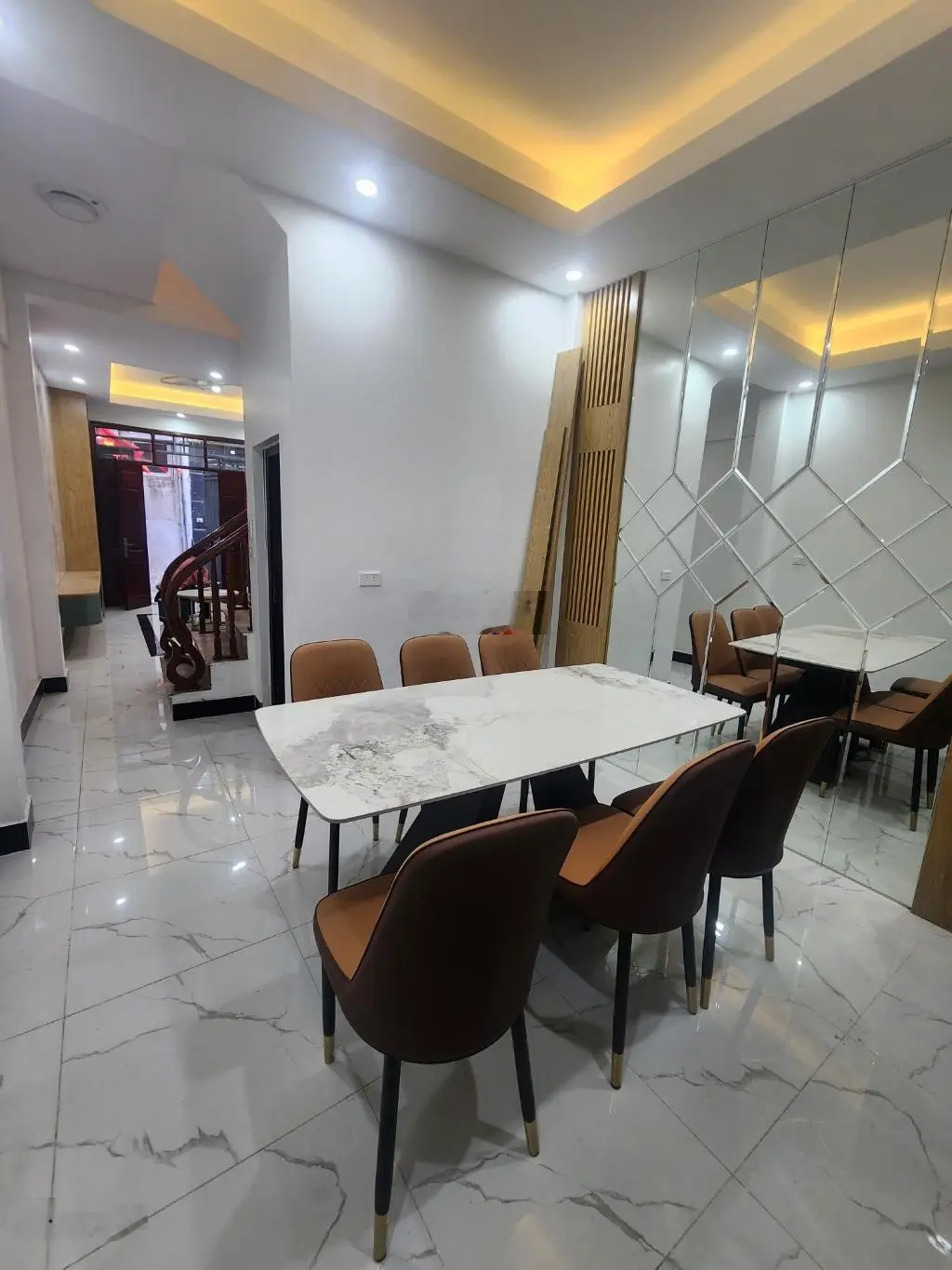 Bán NR ở Nguyễn Khoái, Thanh Trì, Hoàng Mai, HN, 38m2 5 Tầng 4 Ngủ Giá nhỉnh 5 Tỷ.
