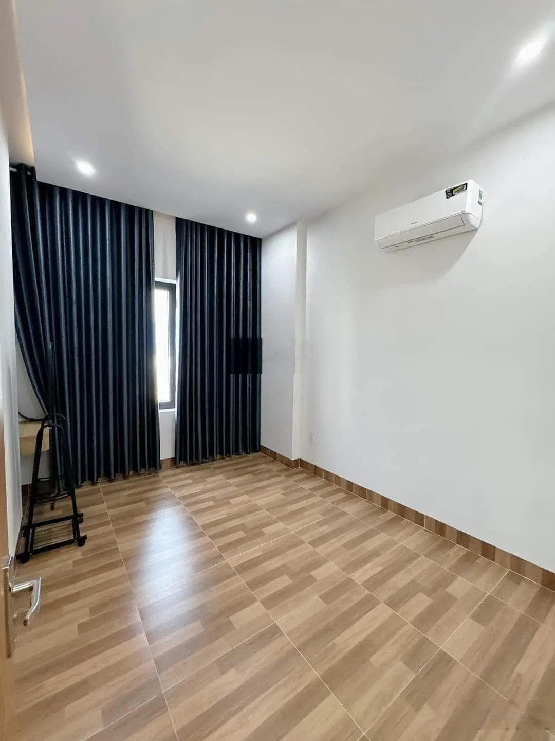 Bán gấp nhà ngay chợ Thới Tứ, giá sốc 50m2, Hóc Môn, TP HCM, SHR