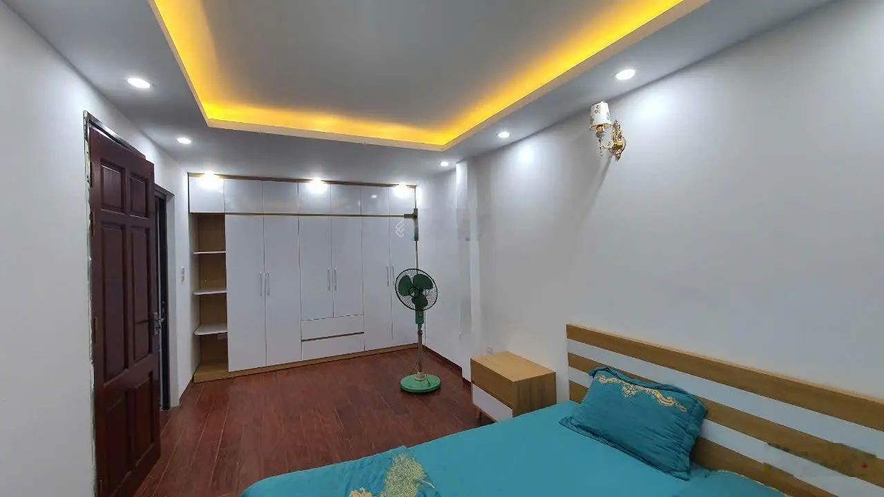 Hot - RẺ NHẤT KHU VỰC, CHUNG CƯ KĐT ĐỊNH CÔNG 65M, 2 NGỦ, giá 3 tỷ